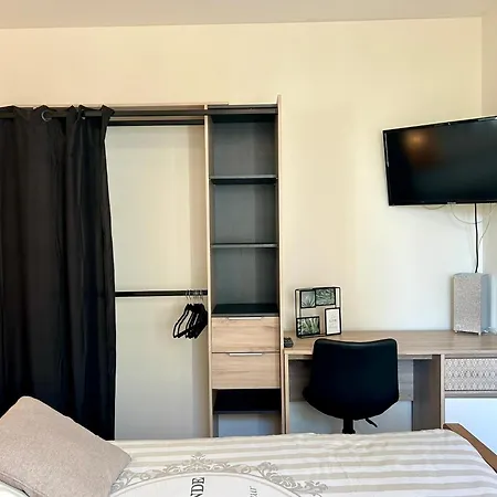 Investar 4 Superbe T2 Meuble, Gare 10mn A Pied Montluçon